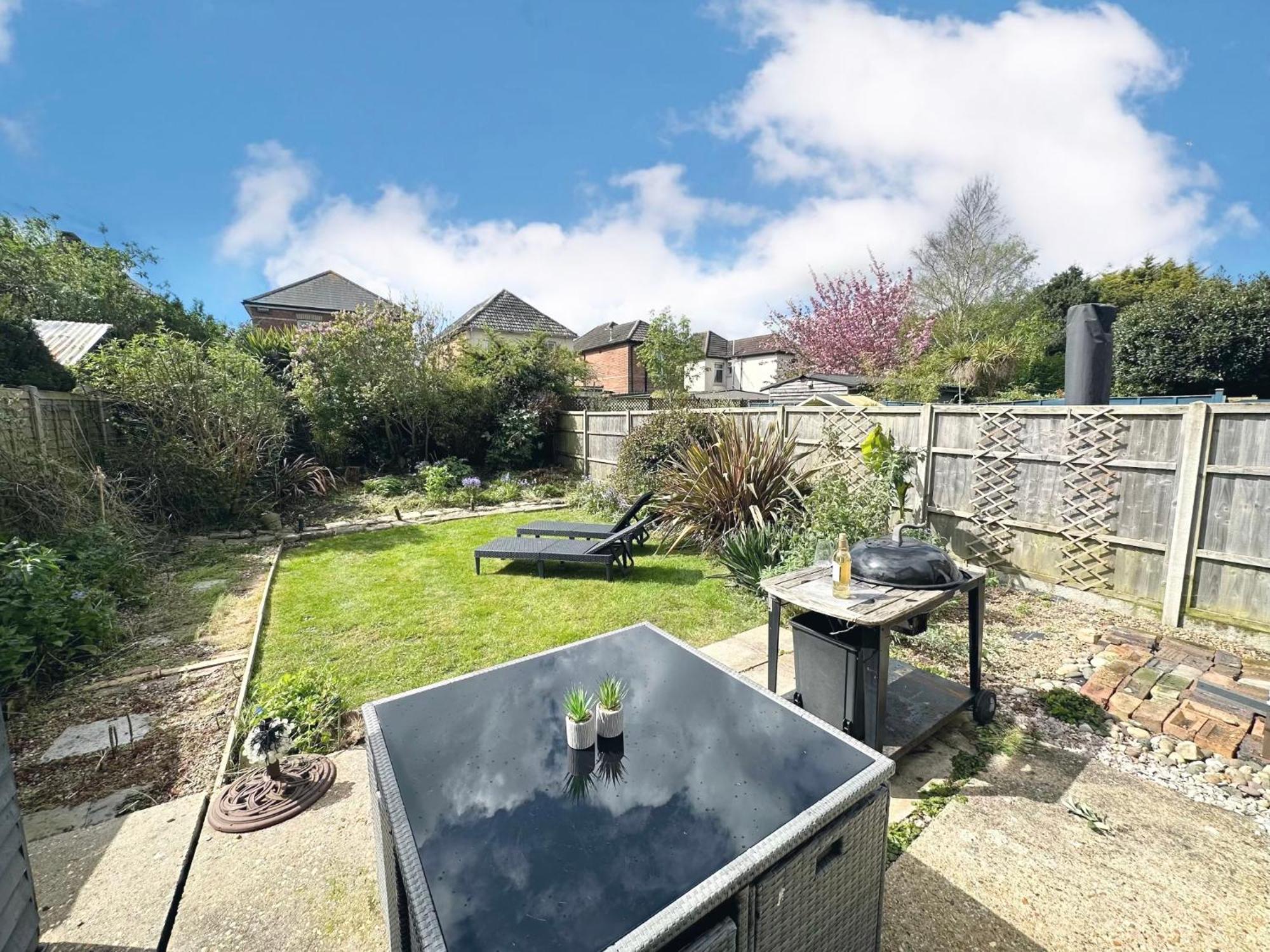 The Capstone Retreat - Beautiful Detached Family Home By Coastline Retreats, Arcade Machine, Parking, Bbq Bournemouth Buitenkant foto